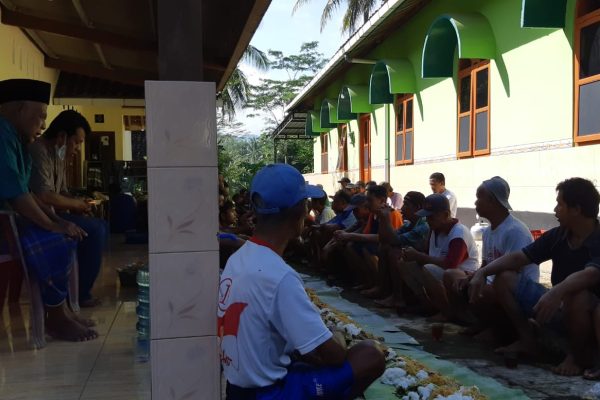 PEMBANGUNAN TALUD JALAN DUSUN CAREN LOR DAN JLAMPRANG DESA KALIURIP
